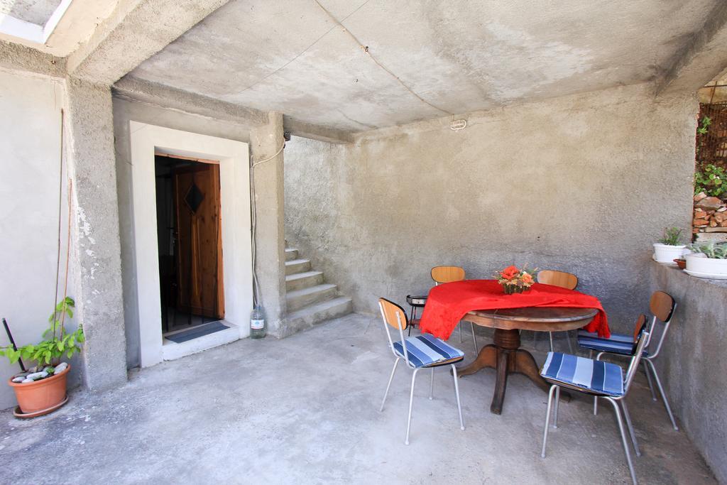 Robinson Braco Apartamento Bogomolje Exterior foto